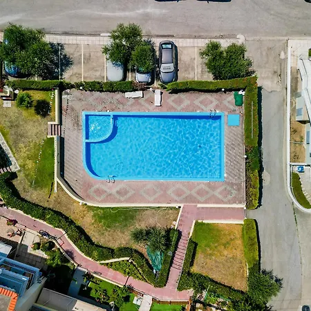 Daire Sun, Sea & Space 100m To Beach! Gerakini