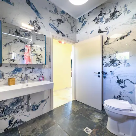 Lägenhet Sun, Sea & Space 100m To Beach! Gerakini