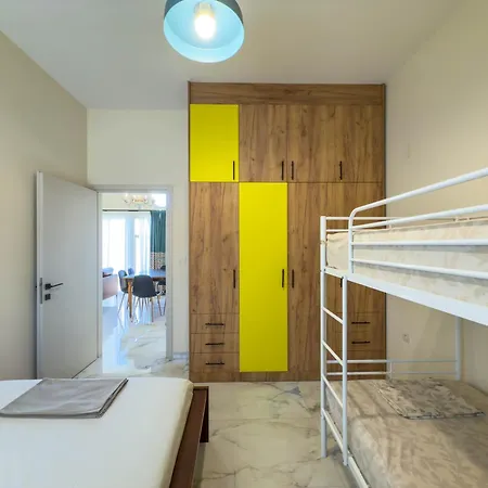 Sun, Sea & Space 100m To Beach! * Yerakini