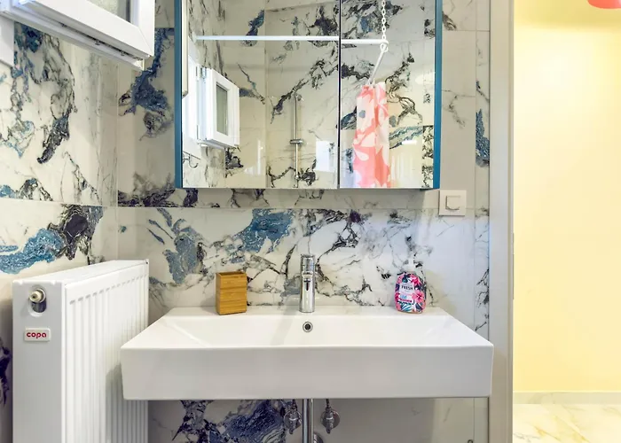 شقة Sun, Sea & Space 100m To Beach!