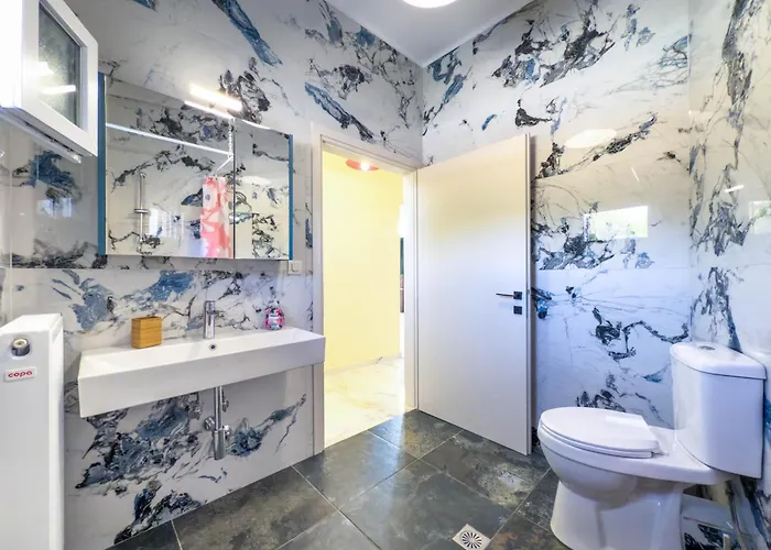 شقة Sun, Sea & Space 100m To Beach! غيراكيني